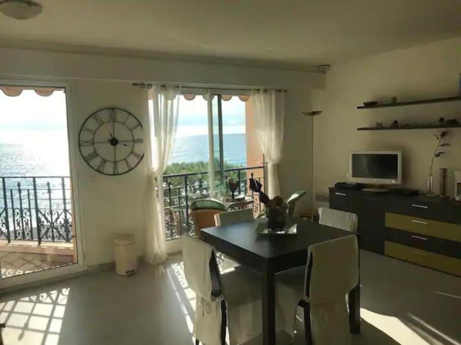 Victoria Bilocale Centro Citta E Vista Mare Daire Menton Dış mekan fotoğraf