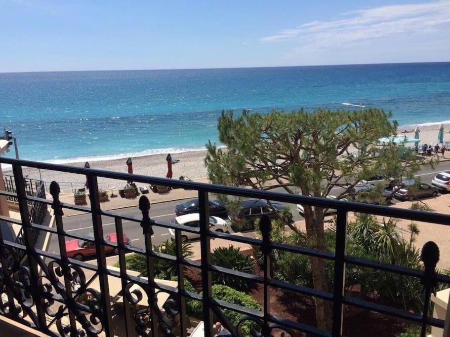 Victoria Bilocale Centro Citta E Vista Mare Daire Menton Dış mekan fotoğraf